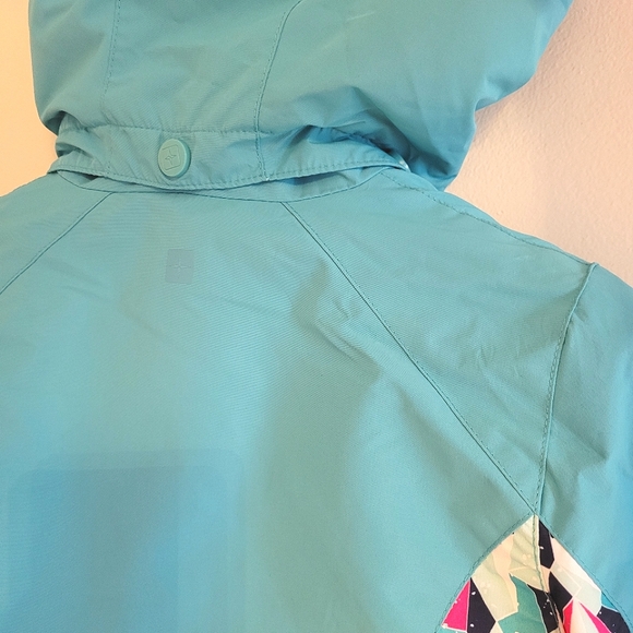 Kids Winter Jacket - Picture 9 of 10